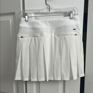 Vineyard Vines White Pleated Tennis Skort